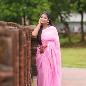 পিংক ব্লসম এমব্রয়ডারি শাড়ি