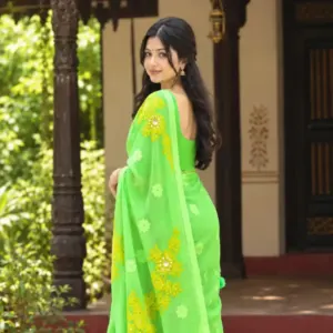 টাঙ্গাইলের খাঁটি উজ্জ্বল টিয়া সুতি শাড়ি